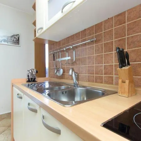 Apartment Lavandela Girandela