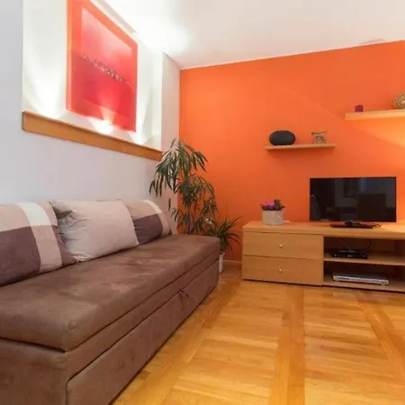 Apartment Lavandela Girandela *