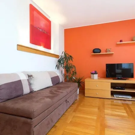 Lavandela Girandela *