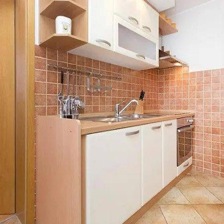 Lavandela Girandela *