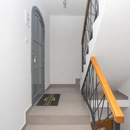 Apartment Lavandela Girandela *