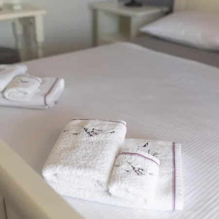 Lavandela Girandela 公寓