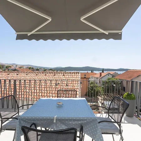 Apartment Lavandela Girandela *