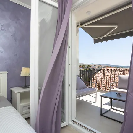 Lavandela Girandela 扎博里克