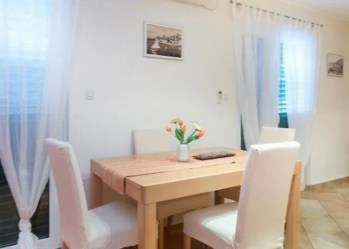 Appartement Lavandela Girandela