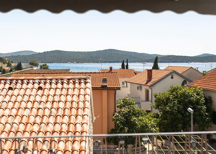 Lavandela Girandela 扎博里克