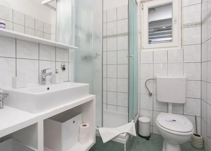 Lavandela Girandela 扎博里克